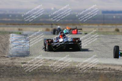 media/Oct-26-2025-CalClub SCCA (Sun) [[8ce1e69566]]/Group 3/Grapevine/